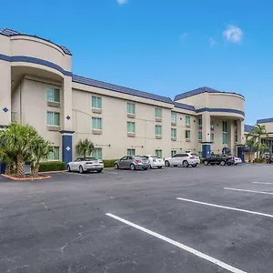 Clarion & Hotel
