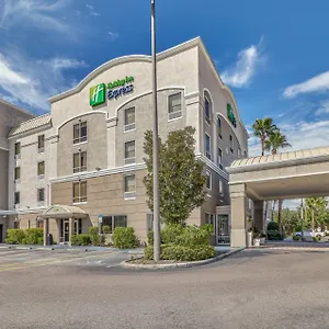 Express & Us 19 North By Ihg Hotel
