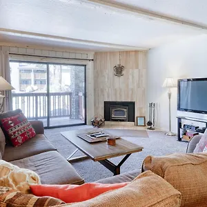 The Summit 103 Hotel Mammoth Lakes